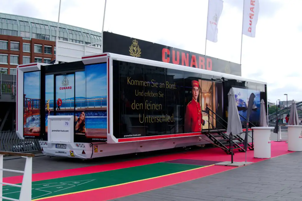 Stand der Reederei Cunard Lines auf den Hamburg Cruise Days 2022