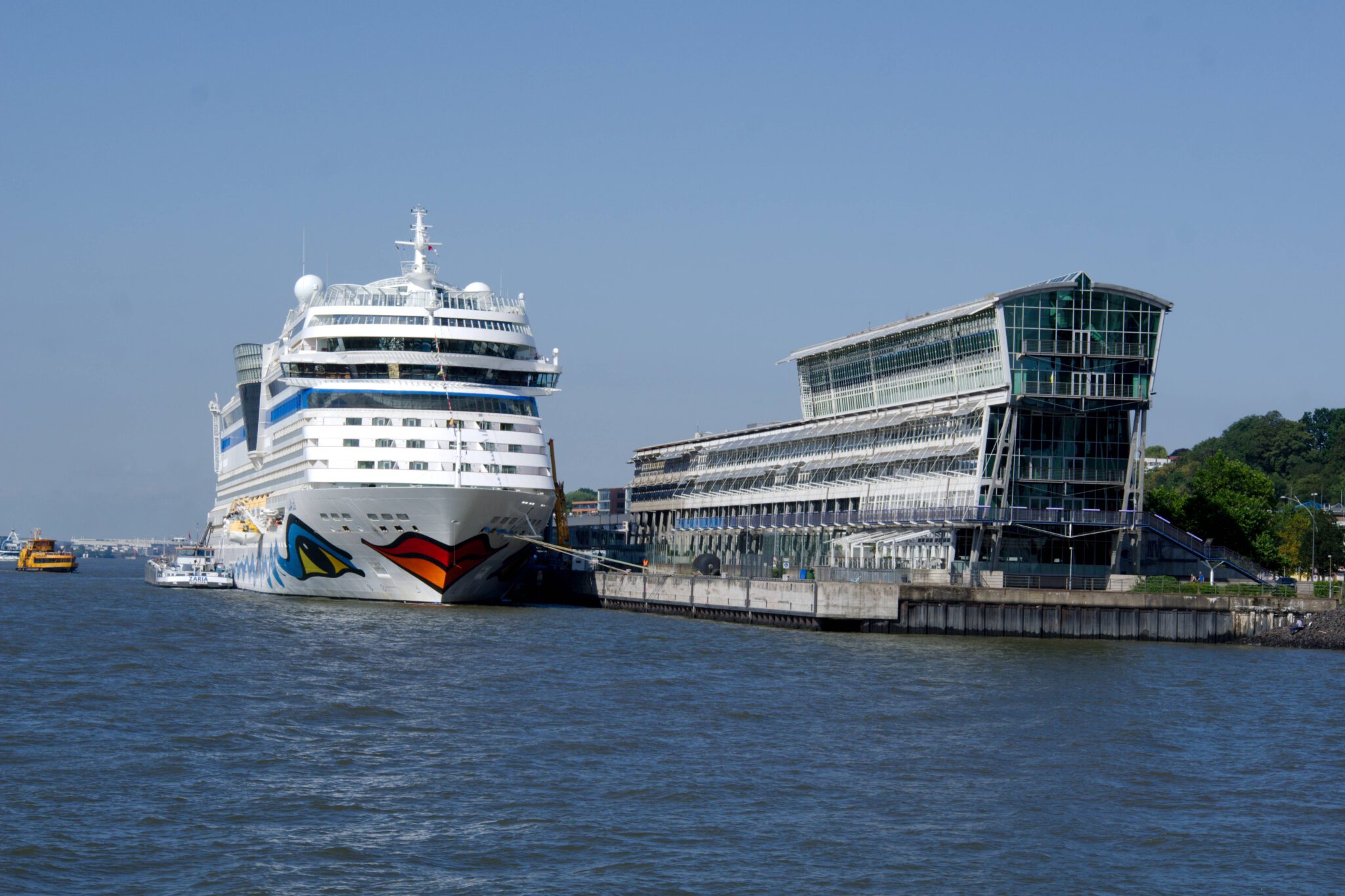 Mit Carnival Aktien Bordguthaben bei AIDA, Costa und Carnival Cruising Matze Reise und