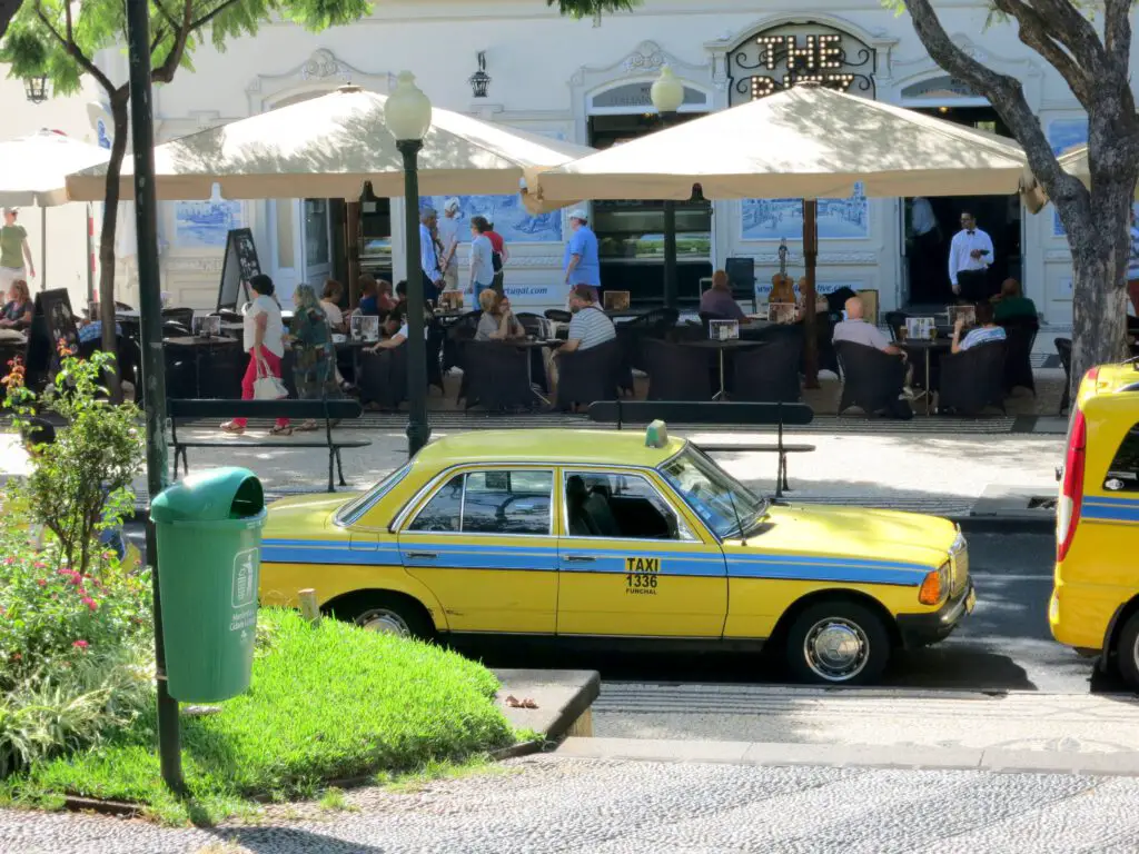 Taxi in Funchal