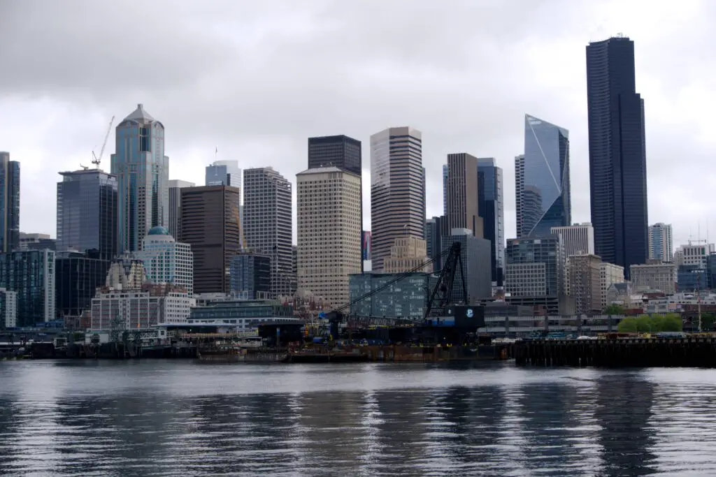 Skyline während der Hafenrundfahrt in Seattle