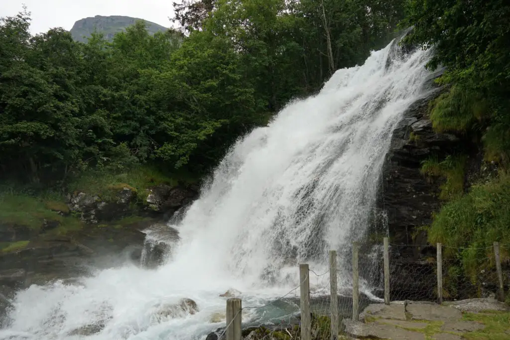 Wasserfall in Geirang in Norwegen