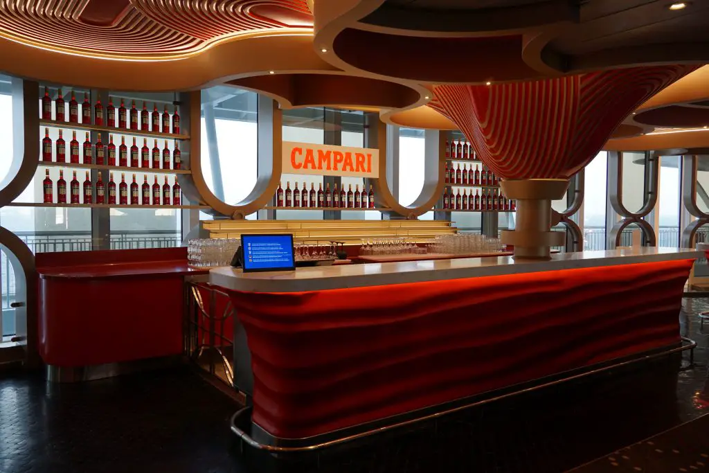 Campari Bar auf dem Kreuzfahrtschiff Costa Toscana